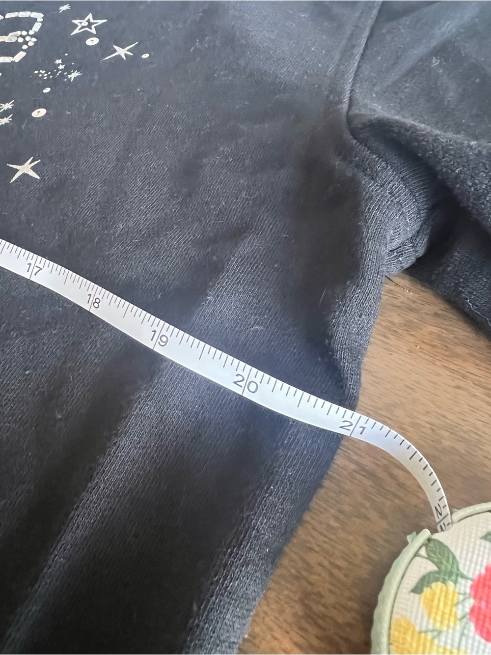 Karl Lagerfeld Paris Embellished Rhinestone Graphic Sweatshirt Black Large Glam - Picture 11 of 13
